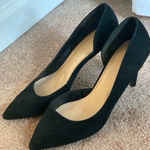 Forever 21 black suede heels
